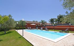 Villa Lucy